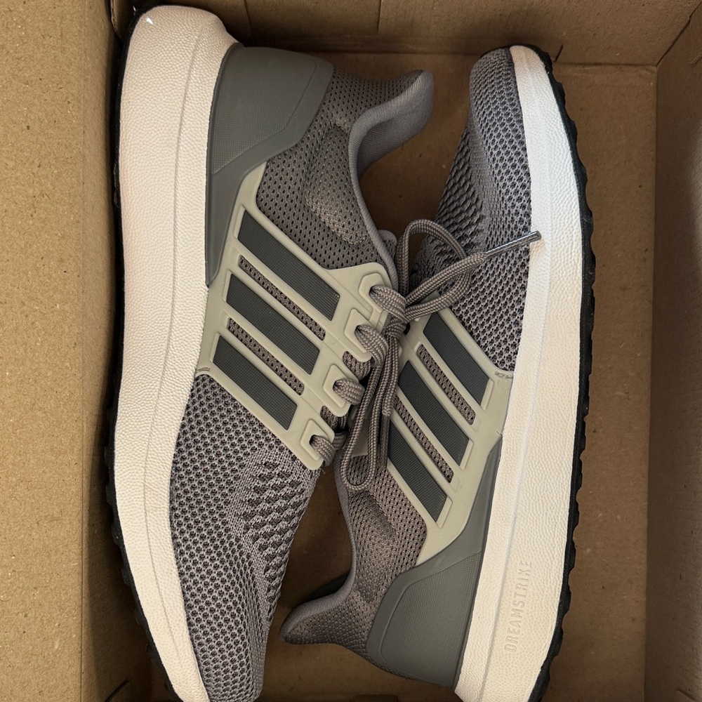 Adidas Ultradream DNA J